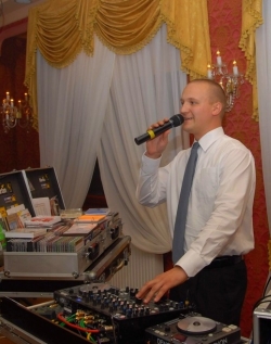 DJ VICO
